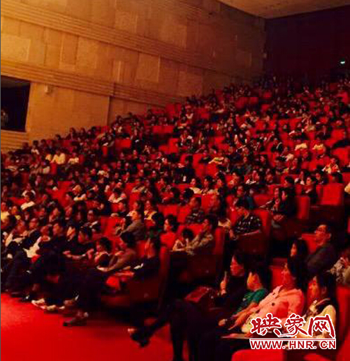 李明陽(yáng)、謝怡晨鋼琴音樂(lè)會(huì)在河南藝術(shù)中心圓滿落幕