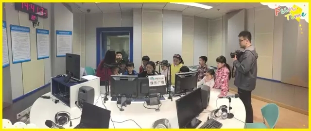 直播間原來是這樣滴！