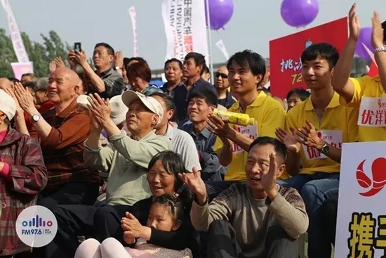 看你們的表情就知道，你們在想，再來一段！