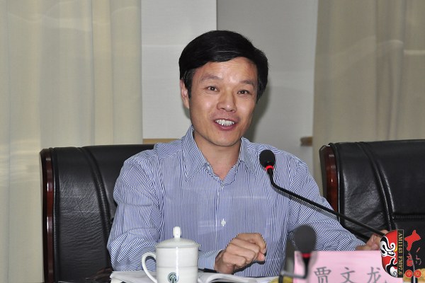 河南豫劇院副院長、三團團長賈文龍