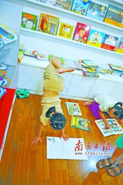 　由于有的孩子自控力差，造成圖書損壞。 南方日報記者 王云攝