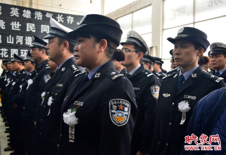 送別儀式上，姚世民的不少同志忍不住流下了眼淚