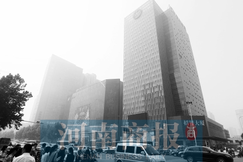 昔日關(guān)虎屯所在地，如今成鄭州最繁華地段之一 記者 鄧萬(wàn)里/攝