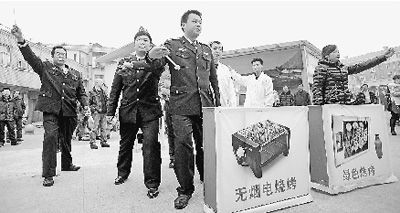 “小品執(zhí)法”。
