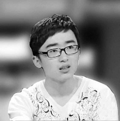 他是2010年湖北高考第88名，也是“口誅筆伐”母校的“刺兒頭”