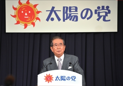 13日，日本東京，石原慎太郎召開新聞發(fā)布會，正式宣布新黨成立。圖/東方IC