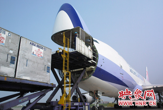 中華航空將新增臺北桃園-南京-鄭州貨運(yùn)航線，航線采用B747-400F全貨機(jī)飛航