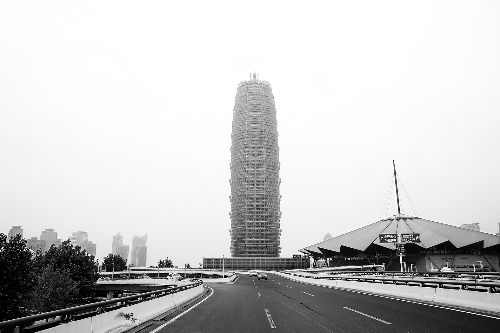 在鄭東新區(qū)CBD，“虛擬辦公室”業(yè)務(wù)已悄然出現(xiàn)　河南商報首席記者 楊東華/攝