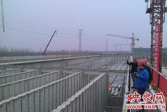 鄭州航空港第一水廠改擴(kuò)建工程現(xiàn)場(chǎng)。