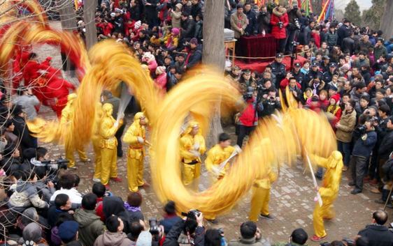 鶴壁：?？h春節(jié)廟會(huì) “廟”趣生