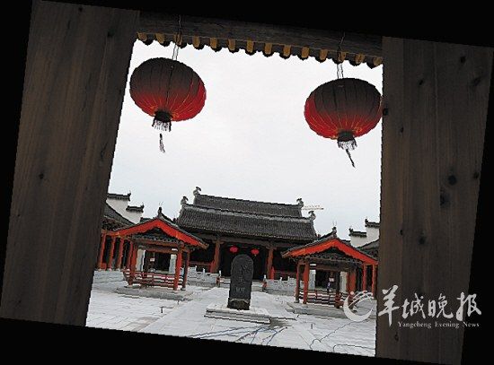 歙縣徽州府衙正堂，還原徽州古城舊貌的標(biāo)志 李健 攝