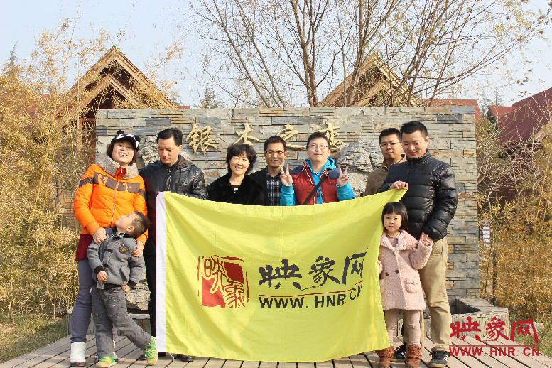 來張小合影，好多朋友都在其他地方玩，已經嗨的叫不回來……