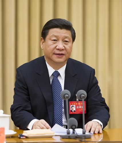 12月15日至16日，中央經(jīng)濟(jì)工作會(huì)議在北京舉行。中共中央總書記、中央軍委主席習(xí)近平發(fā)表重要講話。溫家寶、李克強(qiáng)、張德江、俞正聲、劉云山、王岐山、張高麗出席會(huì)議。新華社記者李學(xué)仁攝