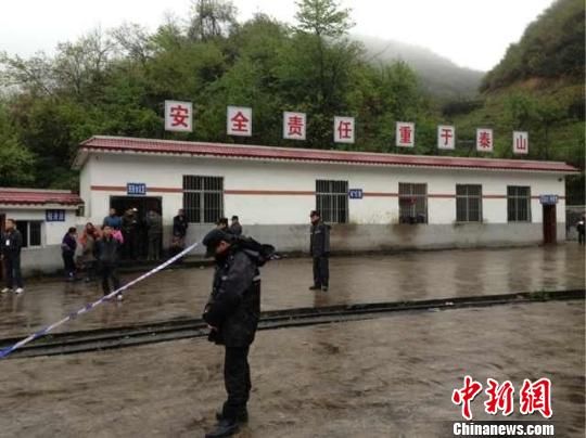 圖為事故救援現(xiàn)場。 禎東 攝