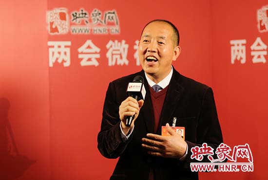 全國(guó)人大代表張全收做客映象網(wǎng)《兩會(huì)微視》視頻訪談。