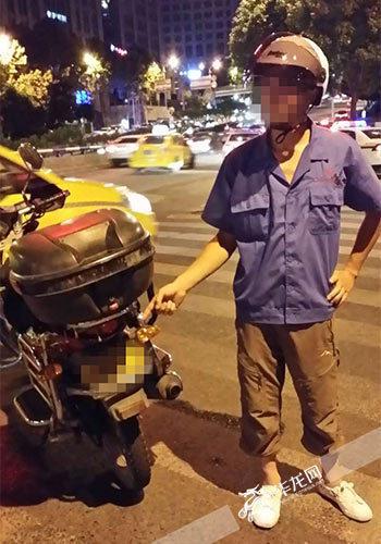 駕駛員主動要求進行酒精含量測試。警方供圖