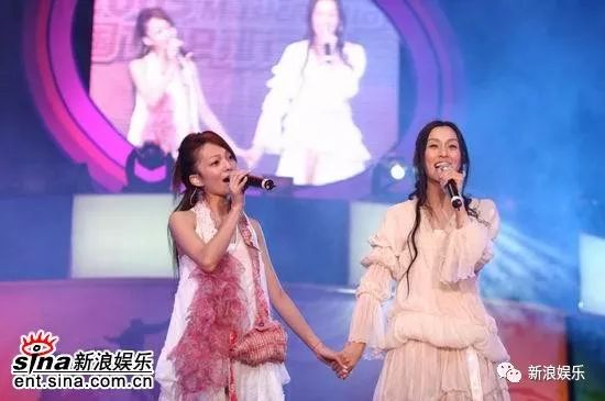 都撕8年了...居然還沒(méi)有結(jié)束？？？