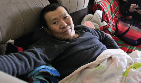 11月11日，李剛病情再次惡化，在眾多朋友的鼓勵下，他將再赴西安進行手術(shù)治療