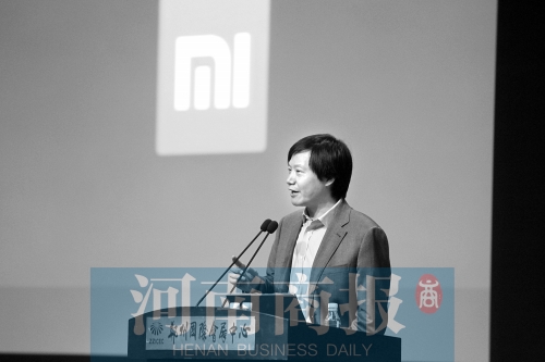 小米科技董事長雷軍說，互聯(lián)網(wǎng)思維就七個字：專注、口碑、極致、快