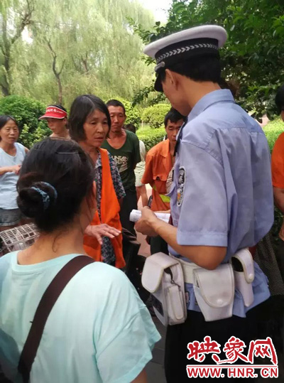令人憤怒的是，這名老太太竟然報警說“她被環(huán)衛(wèi)工打了”