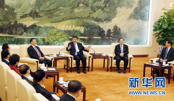 1月22日，習(xí)近平、俞正聲、張高麗等在北京人民大會(huì)堂同黨外人士歡聚一堂，共迎新春。