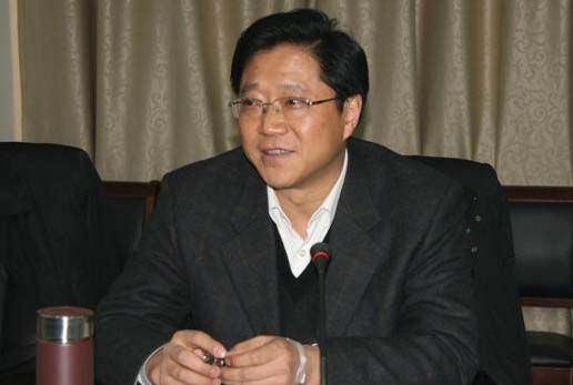 銅陵市委召開全市領(lǐng)導(dǎo)干部會議宣布安徽省委決定，提名銅陵市委副書記倪玉平為銅陵市人民政府市長候選人。