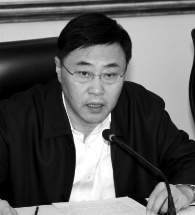 尚冰新任中國(guó)移動(dòng)董事長(zhǎng)，此前任工信部副部長(zhǎng)。
