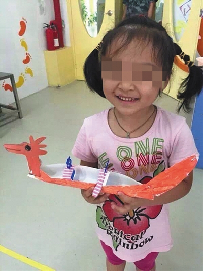 深圳5歲女孩羅一笑患上白血病，在深圳市兒童醫(yī)院救治。網(wǎng)絡(luò)截圖