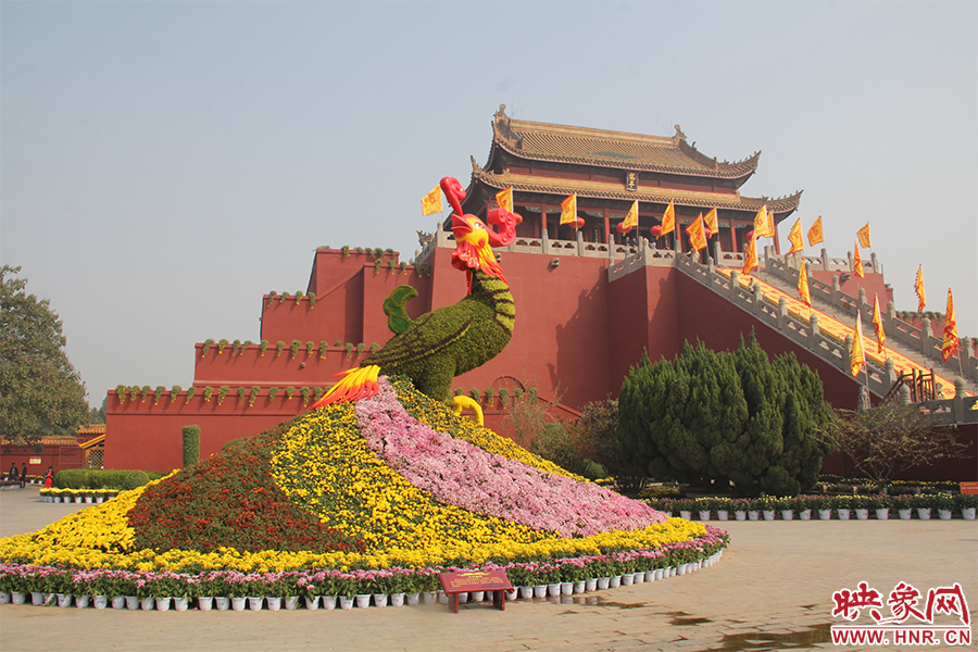 鳳舞九天。