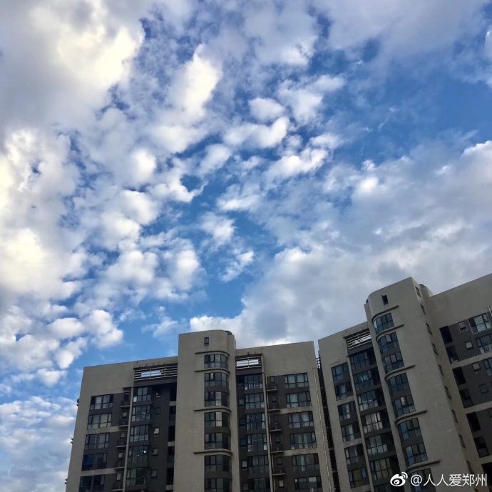 又被鄭州的藍天刷屏！隨便一拍就是手機壁紙