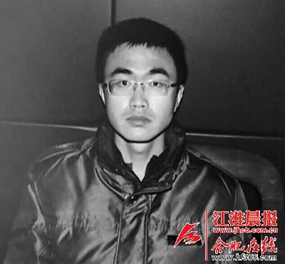 阿輝照片。（當(dāng)?shù)鼐教峁? uploadpic=