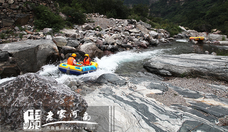 這個(gè)夏天,到關(guān)山、八里溝漂流戲水爽“到家”了