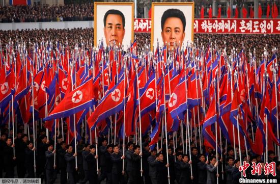 4月20日，包括軍人、公務員與平壤市民在內(nèi)的朝鮮各界民眾在金日成廣場集會，譴責并發(fā)誓要“消滅”韓國李