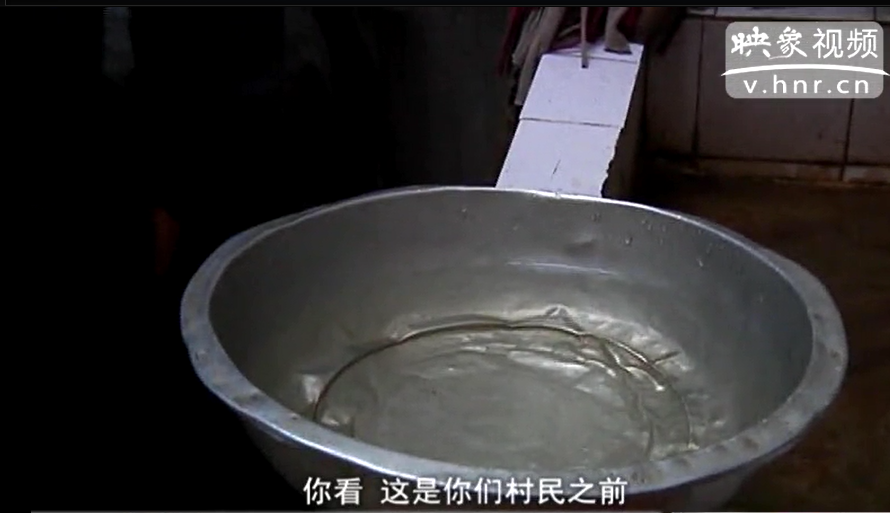 帶“豬糞味”的自來水還要喝多久？