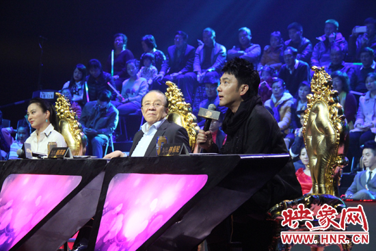 李玲玉、楊洪基、林依輪三位明星評(píng)委