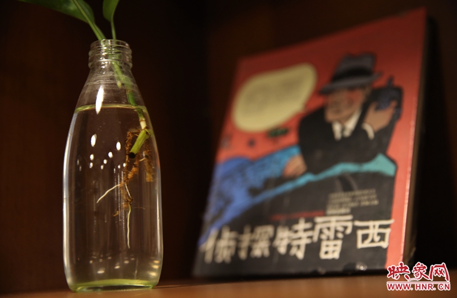 書店內(nèi)的裝飾。