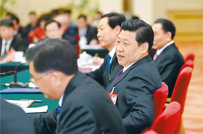 2014年3月9日，習(xí)近平參加十二屆全國人大二次會(huì)議安徽代表團(tuán)的審議。